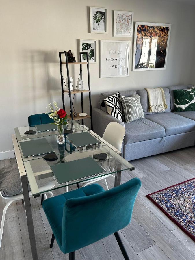 Entire Modern Apartment In Oban With Balcony Екстер'єр фото
