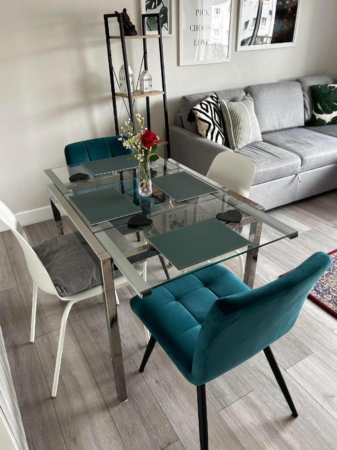 Entire Modern Apartment In Oban With Balcony Екстер'єр фото